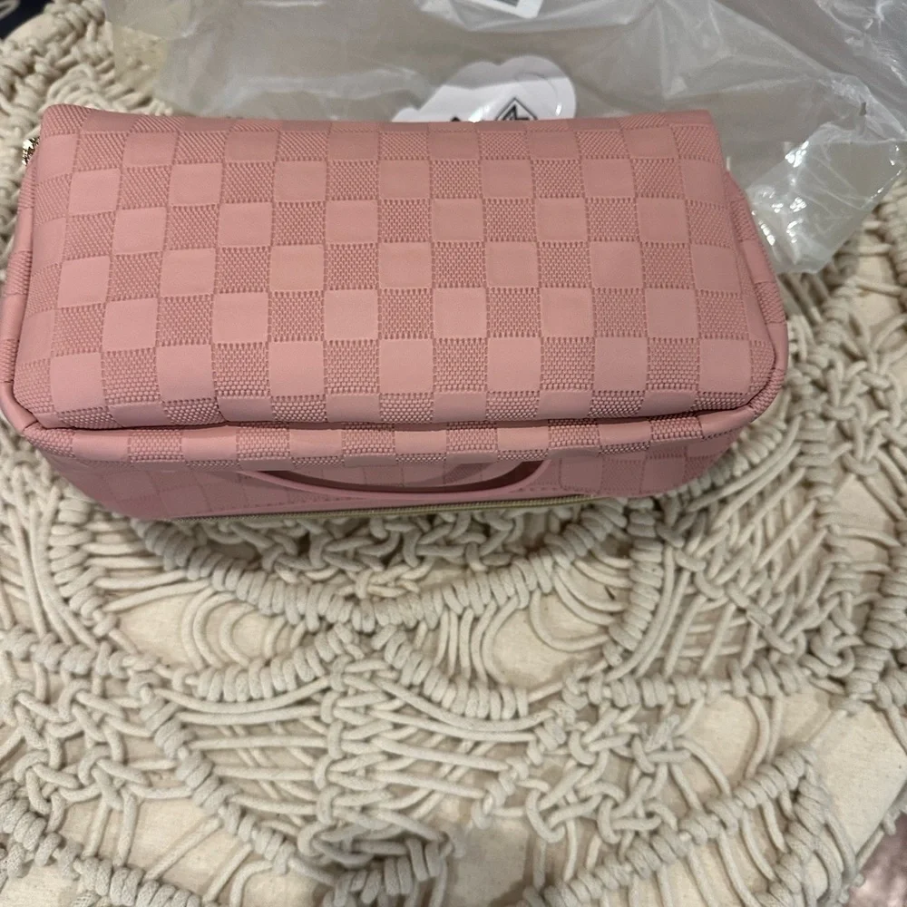 Pink Checkered Women's makeup/ toiletry Bag